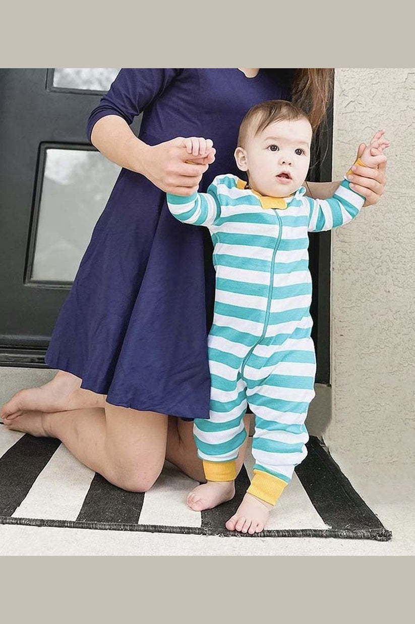baby-pajamas-teal-stripe-2