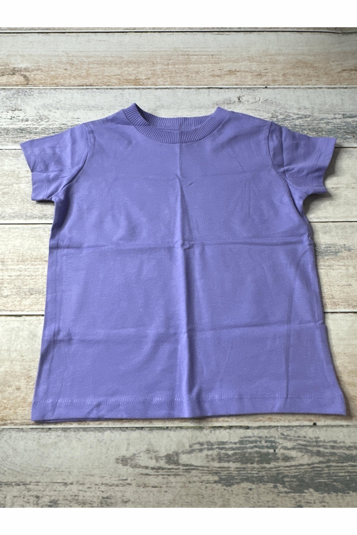 Pre-owned T-Shirt size: 2-3 Years