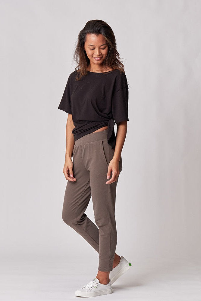 Every Day, Every Way Tee: The Core Colors